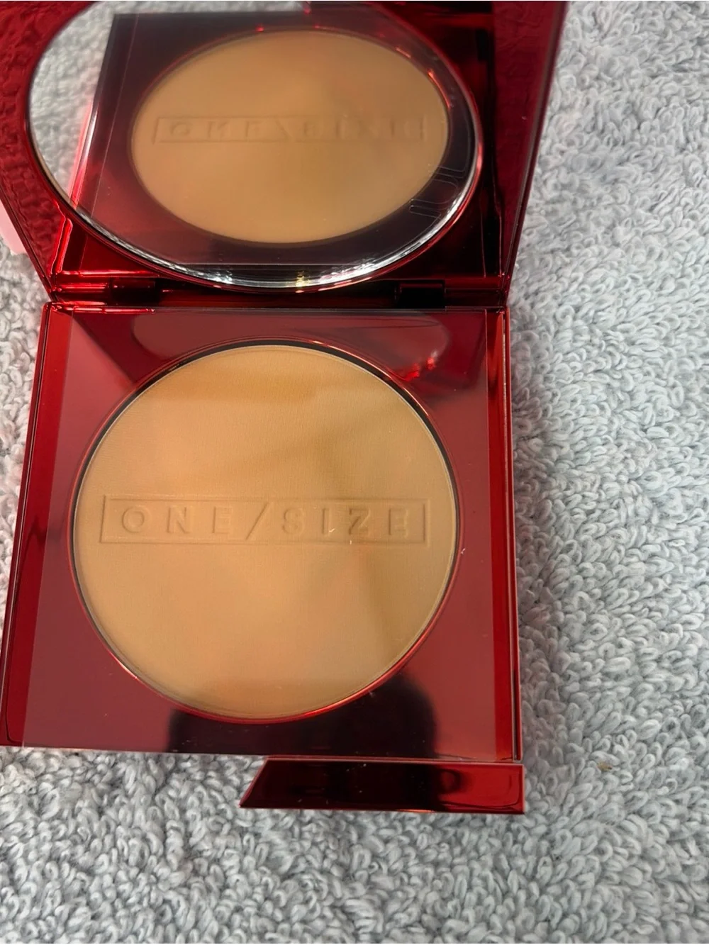 ONE/SIZE Turn Up The Base Versatile Foundation Powder Medium 4 (G) NWB!!!